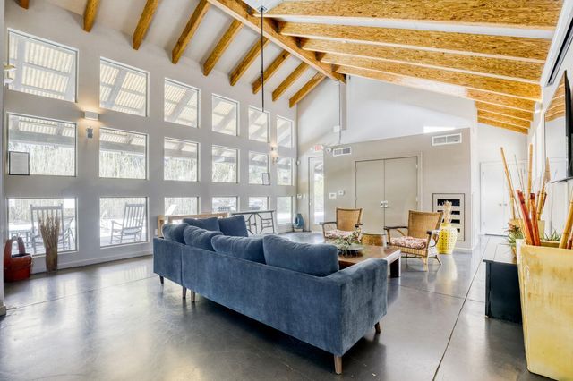 1201 Grove BLVD 502, Austin, TX 78741