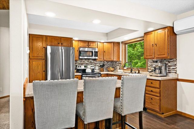 4909 Whitetail Drive, Hermantown, MN 55811