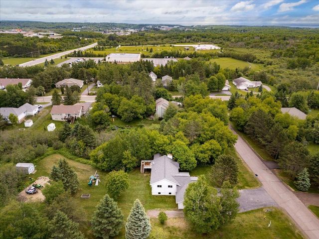 4909 Whitetail Drive, Hermantown, MN 55811