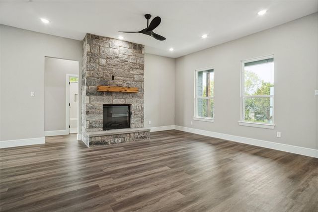 5010 Terlingua Drive, Granbury, TX 76048