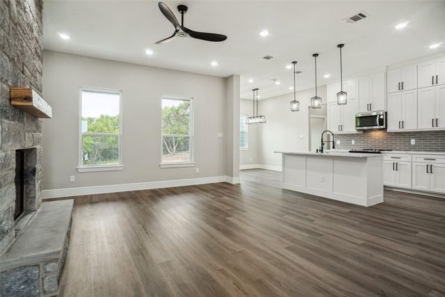 5010 Terlingua Drive, Granbury, TX 76048