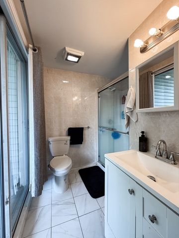 803 Boylston St B, Brookline, MA 02467