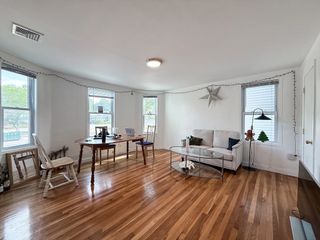 803 Boylston St B, Brookline, MA 02467