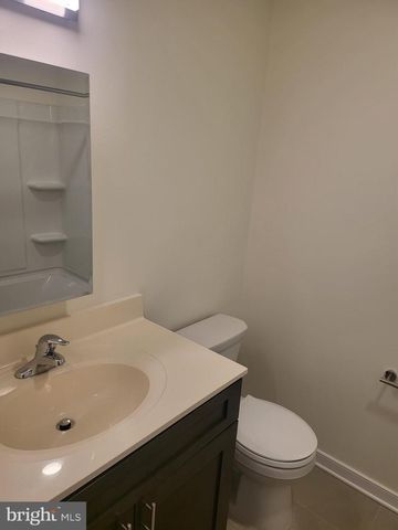 1386 HADDON AVE, Camden, NJ 08103