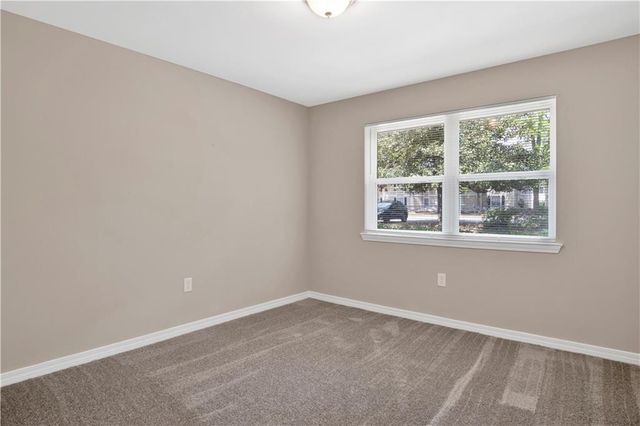 27 Mckeough Avenue, Saraland, AL 36571