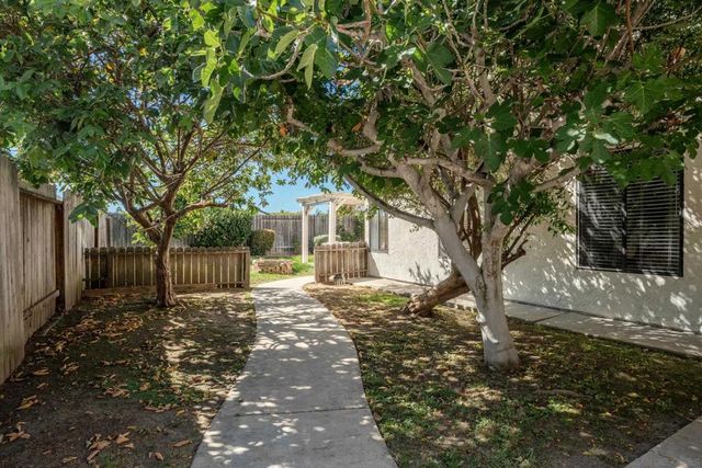 5375 Rio Plata Dr., Oceanside, CA 92057