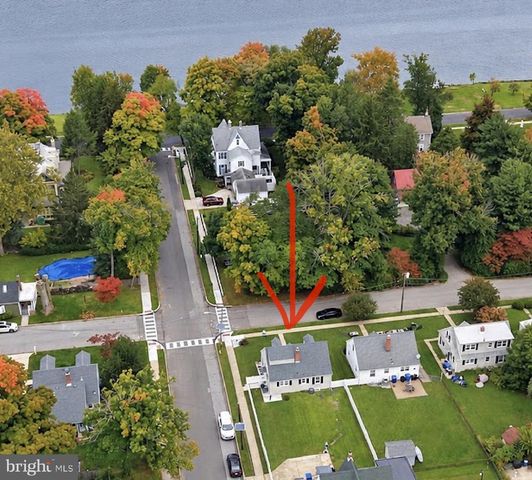 701 2ND ST, Delanco Twp, NJ 08075