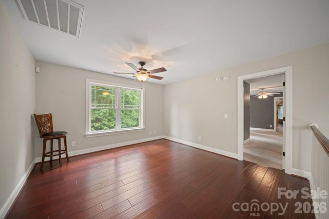 813 Beech Tree Place, Hendersonville, NC 28792