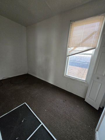 10616 S Lafayette Avenue, Chicago, IL 60628