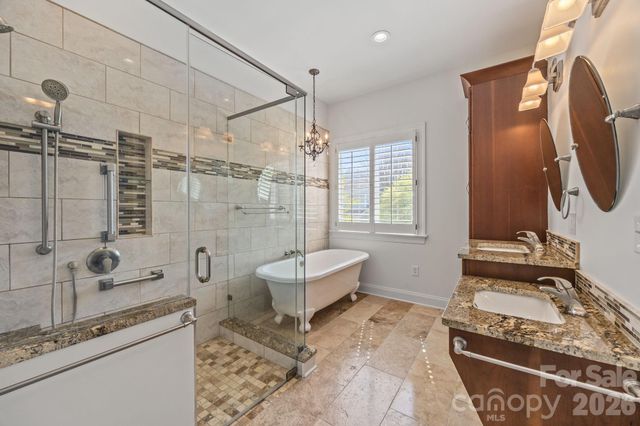 824 Garbow Court, Charlotte, NC 28270