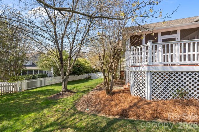 824 Garbow Court, Charlotte, NC 28270