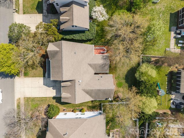 824 Garbow Court, Charlotte, NC 28270