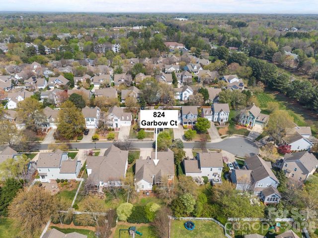 824 Garbow Court, Charlotte, NC 28270