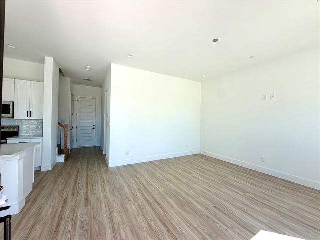 8902 Lowell Street, Rowlett, TX 75089