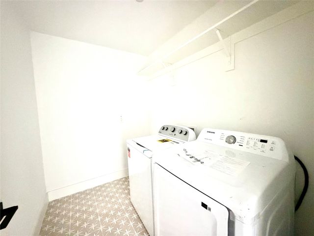 8902 Lowell Street, Rowlett, TX 75089