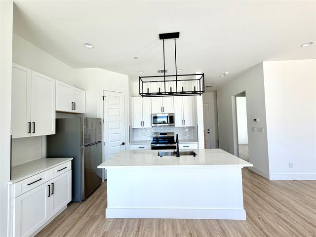 8902 Lowell Street, Rowlett, TX 75089