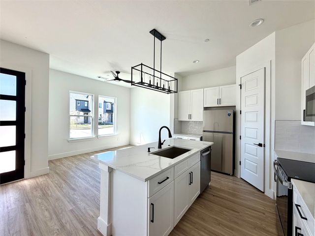 8902 Lowell Street, Rowlett, TX 75089