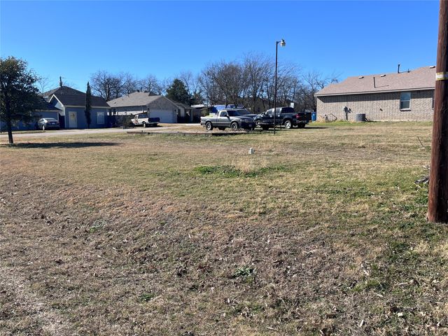 154 Lakeview Road, Roanoke, TX 76262