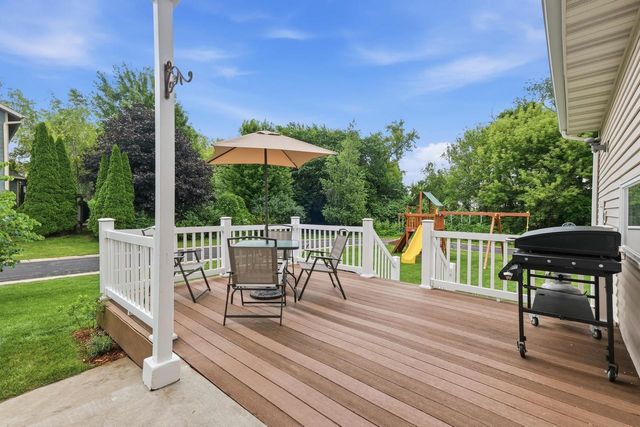 1271 Gas Light Drive, Sun Prairie, WI 53590