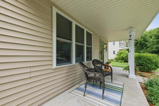 1271 Gas Light Drive, Sun Prairie, WI 53590