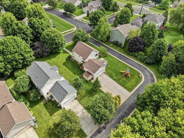 1271 Gas Light Drive, Sun Prairie, WI 53590