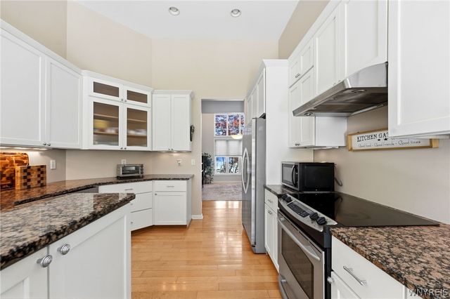 7041 Rock Dove Lane, Wheatfield, NY 14304