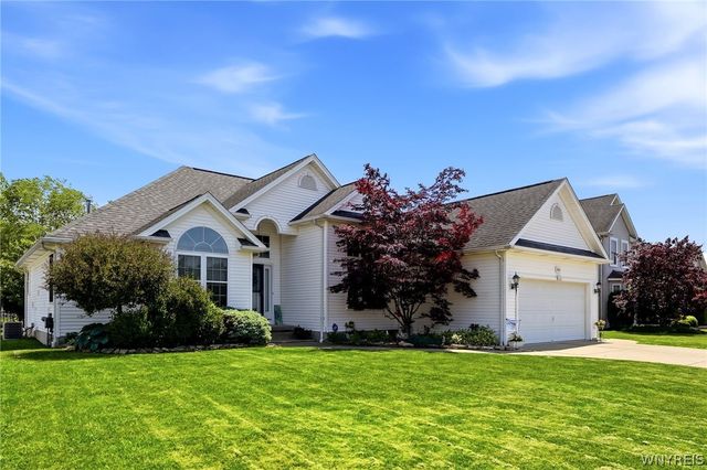 7041 Rock Dove Lane, Wheatfield, NY 14304