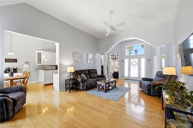 7041 Rock Dove Lane, Wheatfield, NY 14304