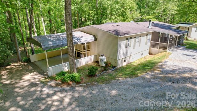 123 Little Rock Way, Mill Spring, NC 28756