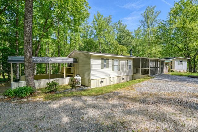 123 Little Rock Way, Mill Spring, NC 28756