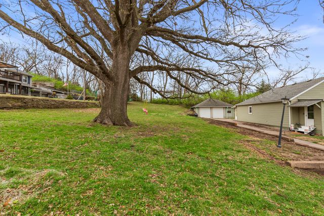 523 ELLIOTT Street, Council Bluffs, IA 51503