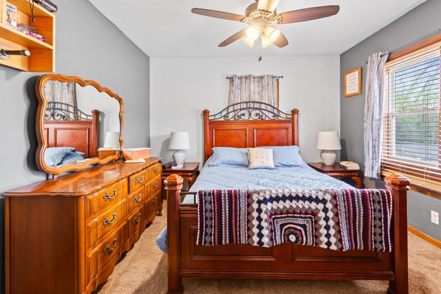 523 ELLIOTT Street, Council Bluffs, IA 51503