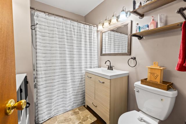 523 ELLIOTT Street, Council Bluffs, IA 51503