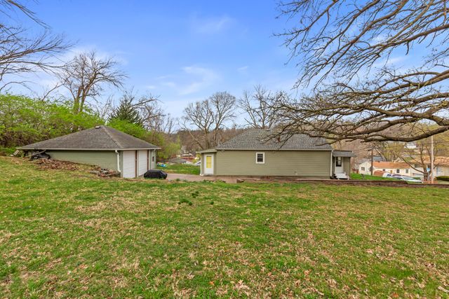 523 ELLIOTT Street, Council Bluffs, IA 51503