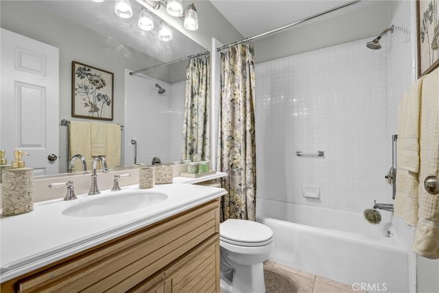 21531 Paseo Palmetto, Mission Viejo, CA 92692