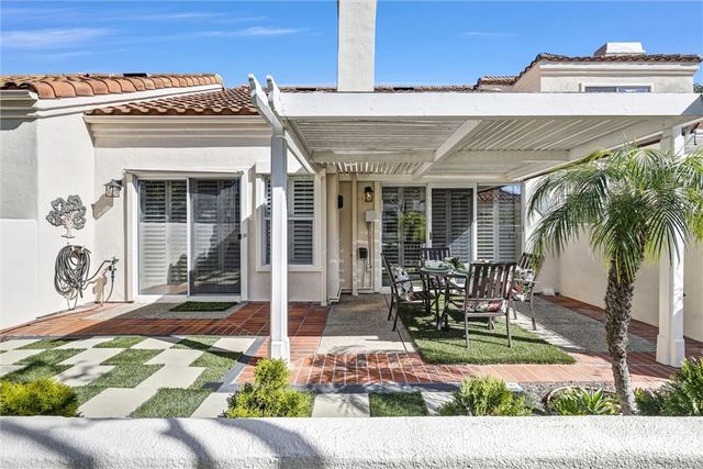 21531 Paseo Palmetto, Mission Viejo, CA 92692