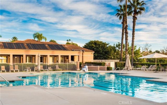 21531 Paseo Palmetto, Mission Viejo, CA 92692