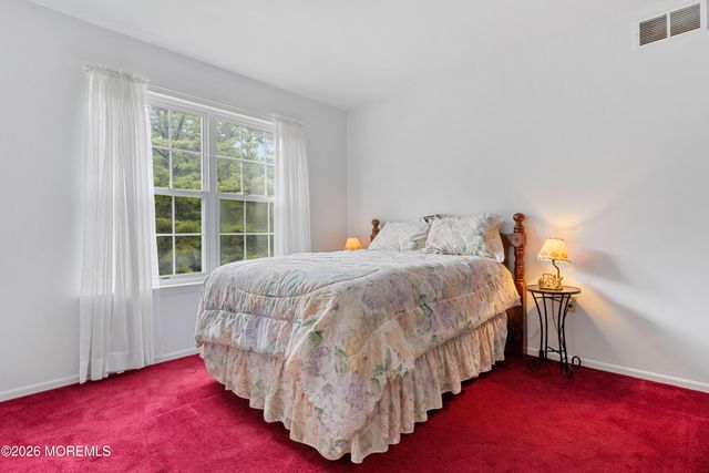 9 Mary Beth Lane, Jackson, NJ 08527