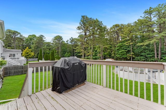 9 Mary Beth Lane, Jackson, NJ 08527