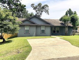 10479 Royal Tricia Drive, Conroe, TX 77303