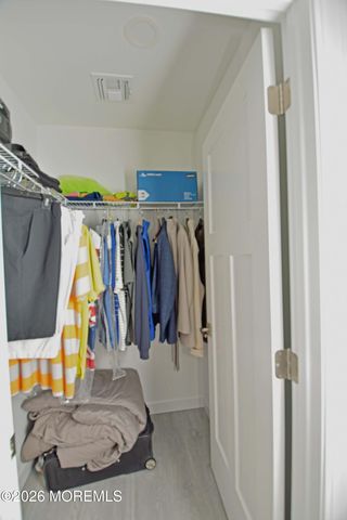 744 Anchor Avenue, Beachwood, NJ 08722