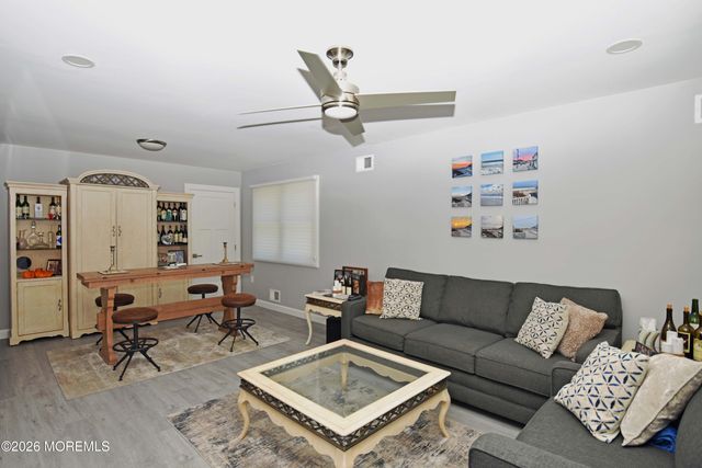 744 Anchor Avenue, Beachwood, NJ 08722