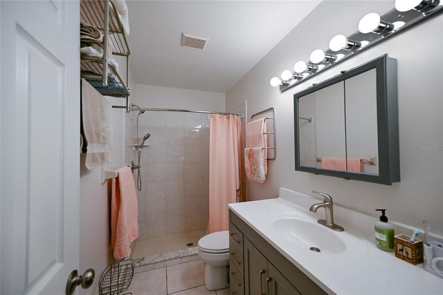 3949 38TH STREET W, Bradenton, FL 34205