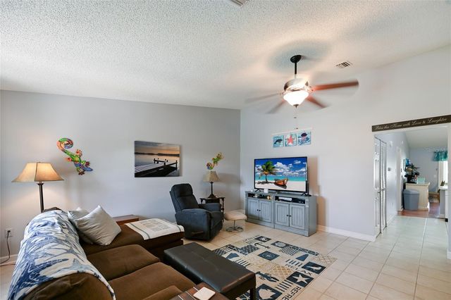 3949 38TH STREET W, Bradenton, FL 34205