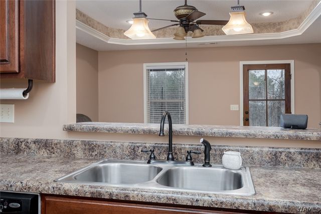 15174 Green Circle, Northport, AL 35475