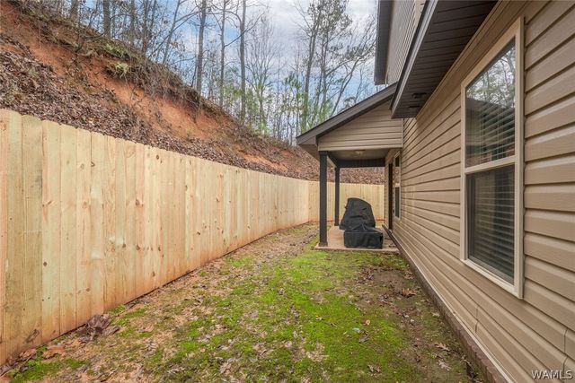 15174 Green Circle, Northport, AL 35475