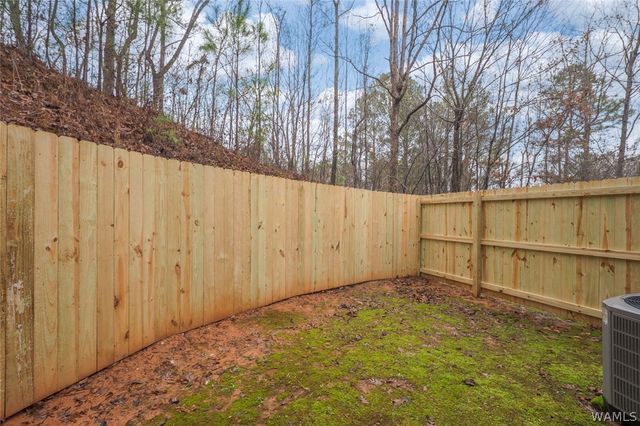 15174 Green Circle, Northport, AL 35475