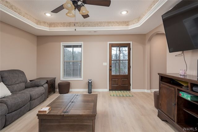 15174 Green Circle, Northport, AL 35475