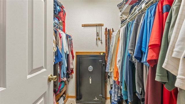 3 Clevedon Circle, Bella Vista, AR 72715