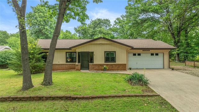 3 Clevedon Circle, Bella Vista, AR 72715
